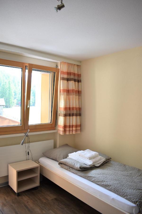 Restaurant & Hostel Hole In One Ранда Екстериор снимка
