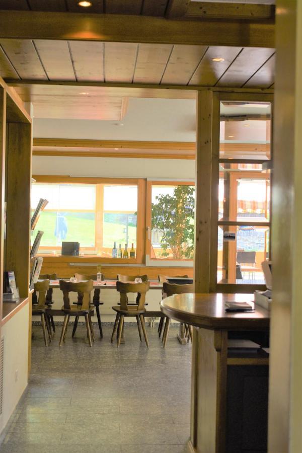 Restaurant & Hostel Hole In One Ранда Екстериор снимка