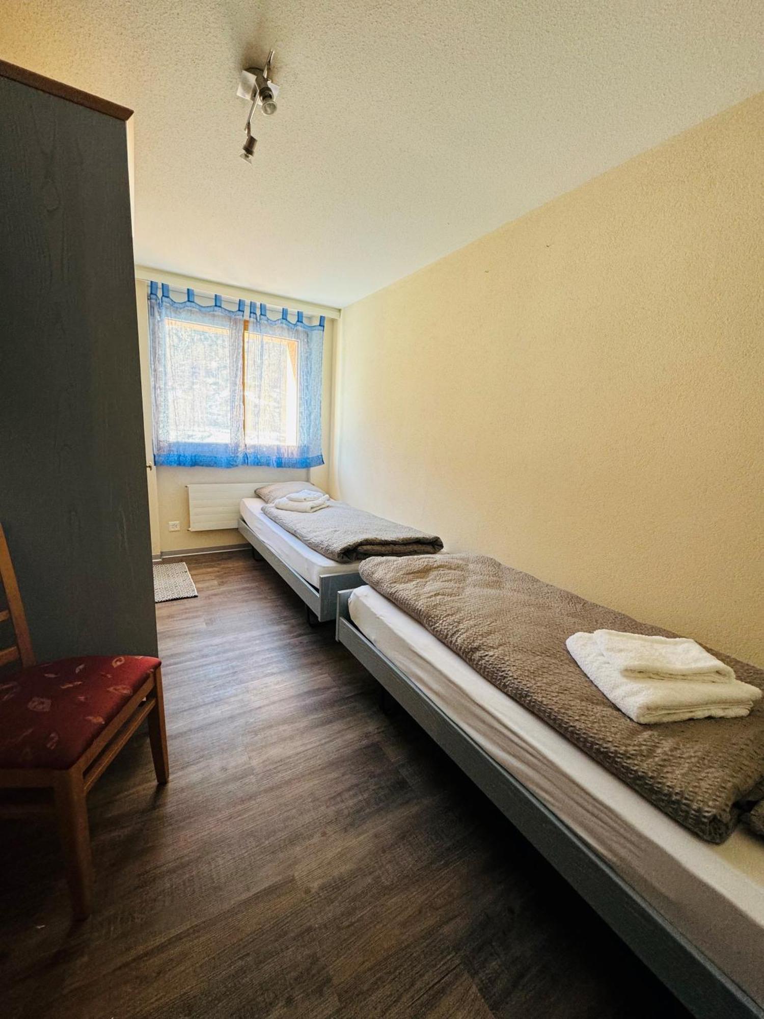 Restaurant & Hostel Hole In One Ранда Екстериор снимка